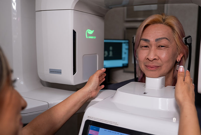 Paitent taking a x-ray Of their teeth